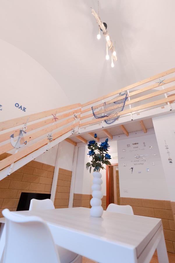 Blue Angel Oak - Apartment Бари Екстериор снимка