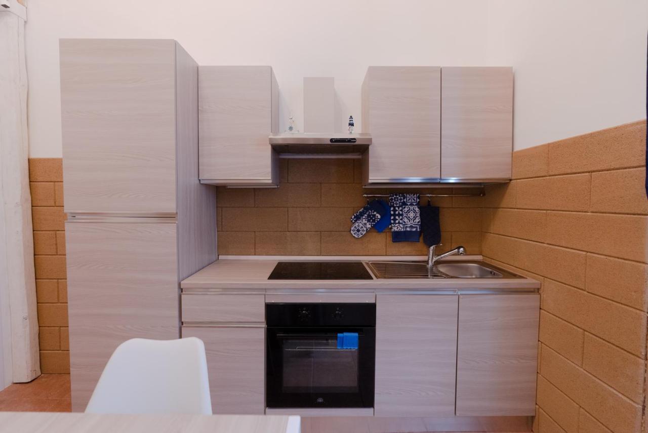 Blue Angel Oak - Apartment Бари Екстериор снимка